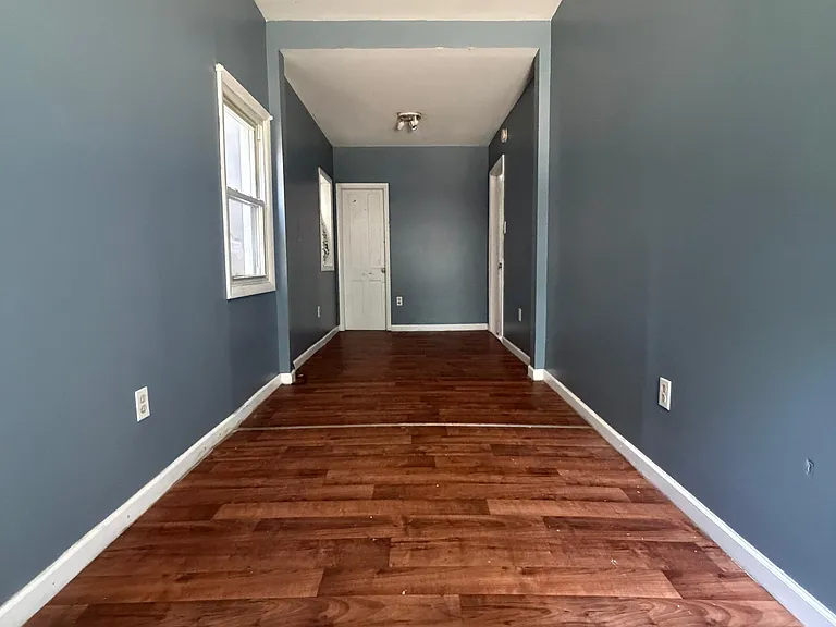 18 Newark St #1 — Photo 2