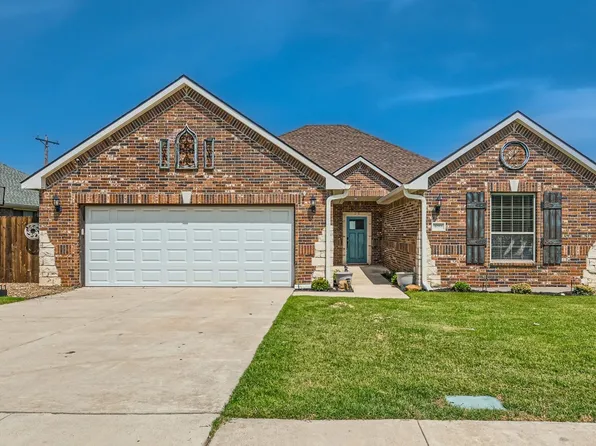 4011 Windmill Dr, Sanger, TX 76266