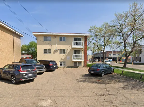 10604 114th St NW #1, Edmonton, AB T5H 3J9