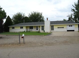 430 Abo Rd, Bosque Farms, NM 87068