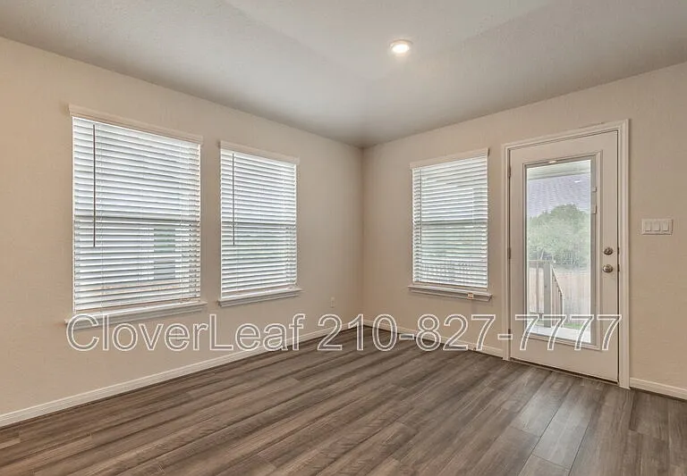 312 Shelton Pass — Photo 12