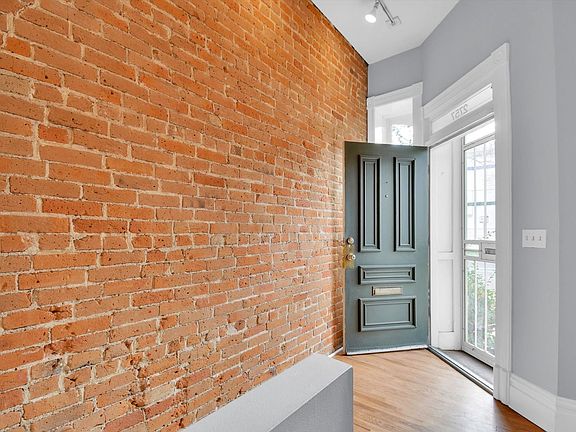 4th image of 2757 Champa St