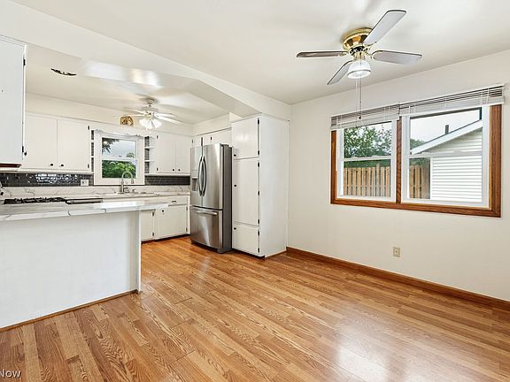 3rd image of 278 Eastholm Ave