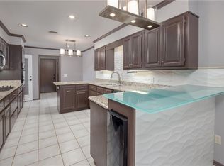 12312 Greenlea Chase W, Oklahoma City, OK 73170