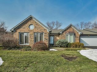 9540 Drakeford Dr, Indianapolis, IN 46260