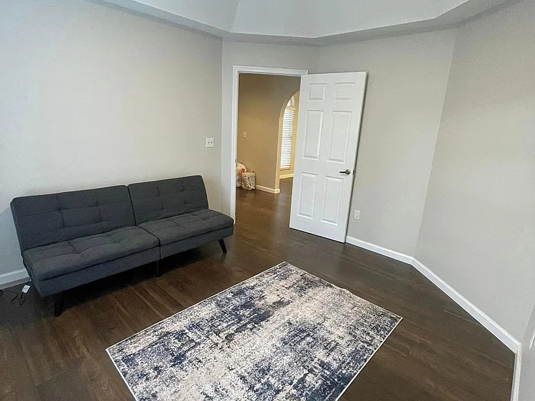 703 Mardel Dr #504 — Photo 11