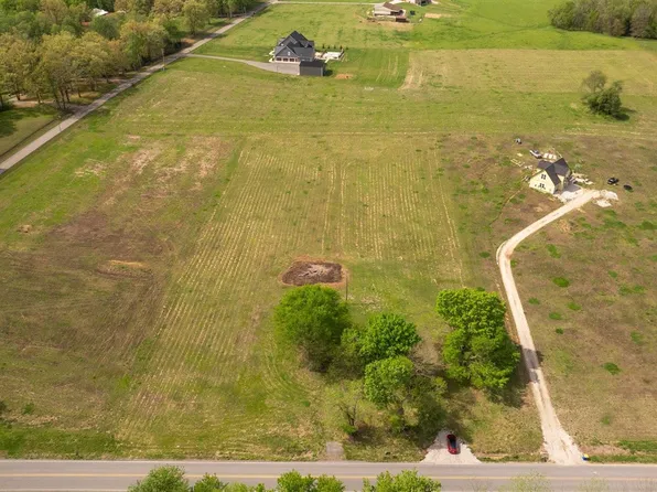 Cemetery Rd, Bowling Green, KY 42103