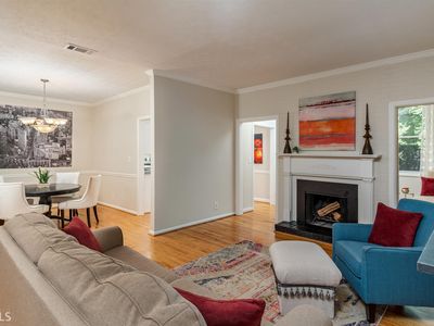 5635 Chemin De Vie, Sandy Springs, GA, 30342