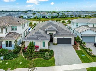 12272 Waterstone Cir, Palm Beach Gardens, FL 33412