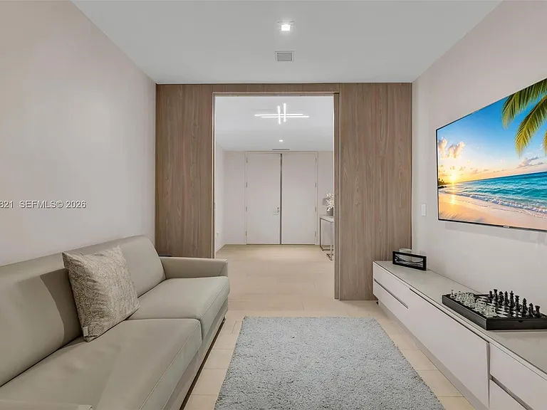 18975 Collins Ave #2802 — Photo 37
