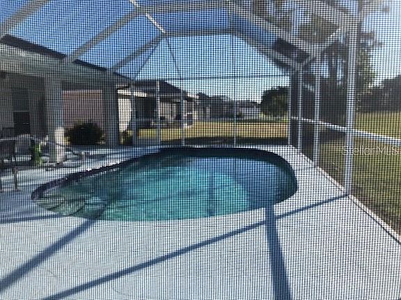 4th image of 101 Broadmoor Ln