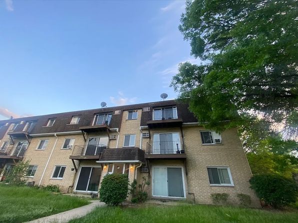 92 Olesen Dr APT 300