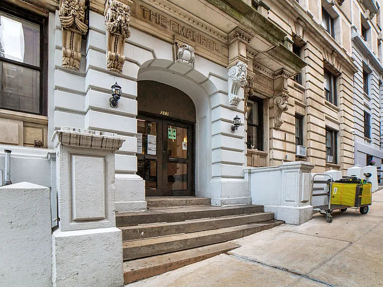 317 W 99th St #1D — Photo 13