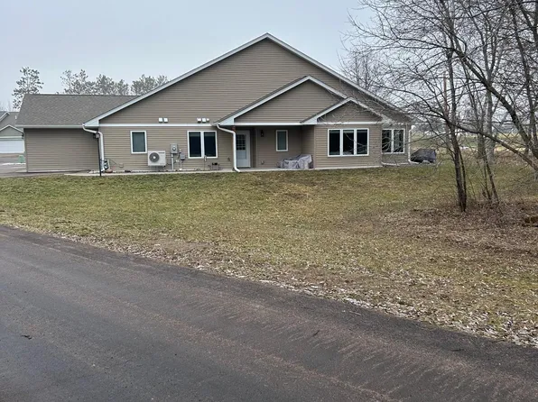 932 Cartway Ln, Hinckley, MN 55037