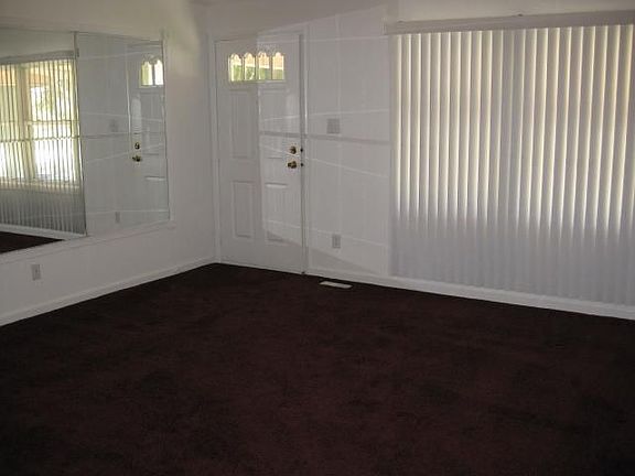 4th image of 7544 E 34th St