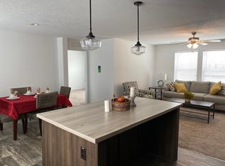 14900 County Road H #140, Wauseon, OH 43567