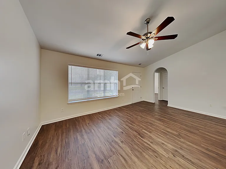 602 Fairgreen Trl — Photo 7