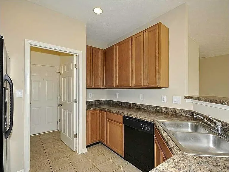 10931 Lemongrass Dr — Photo 9