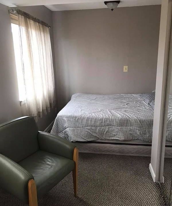 1st image of 1384 Hunters Rd APT K