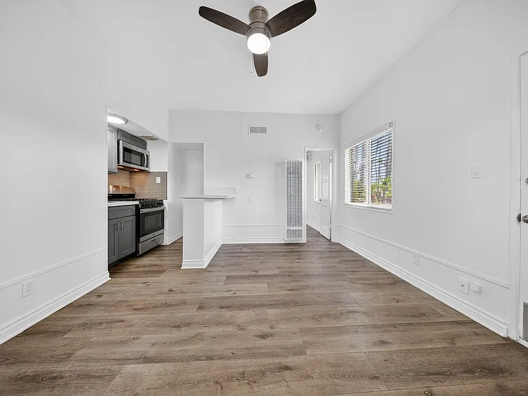 The Villas at Mira Loma — Photo 17