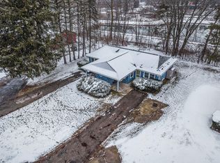 105/107 Burr Oak Dr, Spring Arbor, MI 49283