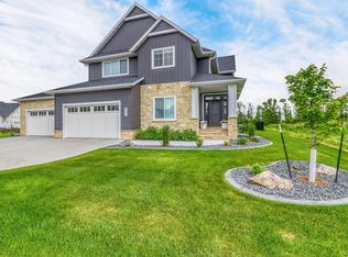 9273 Didrick Dr, Horace, ND 58047