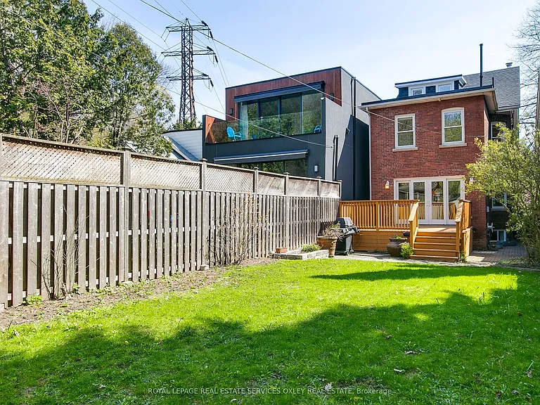 6 Jean St — Photo 37