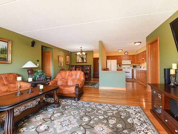 2nd image of 4700 N Harlem Ave