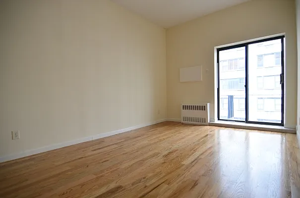 Rented by MNS | media 3