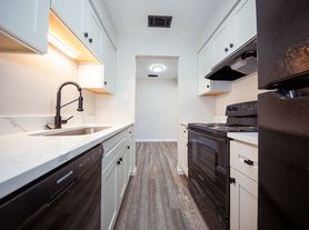 Shadow Ridge Apartments