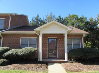 102 Brandywine Dr NE APT D6, Conover, NC 28613