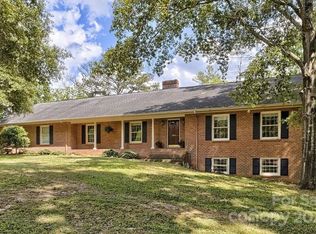 209 Park Dr, Kershaw, SC 29067