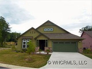 1st image of 17 Creekwalk Ln