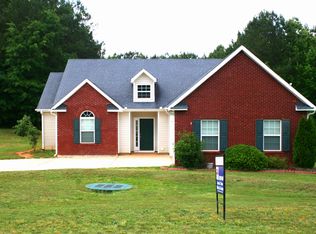 105 Hickory Rd, Jackson, GA 30233