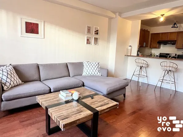 40-40 75th St #2C, Elmhurst, NY 11373
