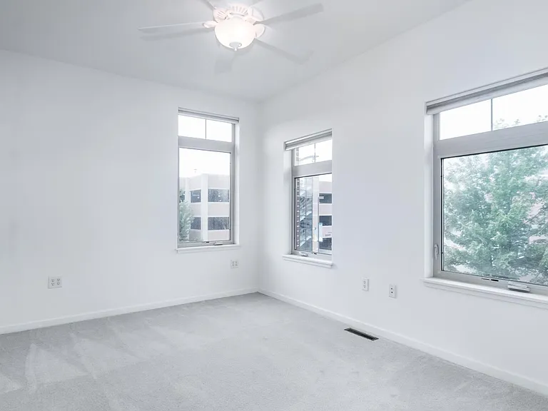 602 N Midvale Blvd — Photo 21