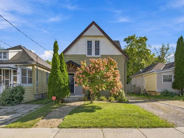 54 Hume St, London, ON N5Z 2N8