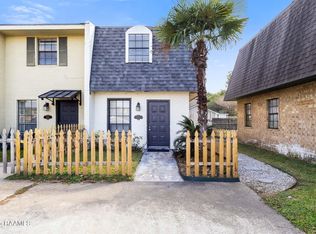 2421 Robley Dr, Lafayette, LA 70503