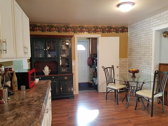 4th image of 1894 Outer Ln Dr