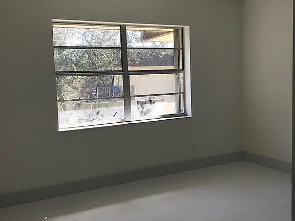 5th image of 13707 SW 91st Ct #28-1