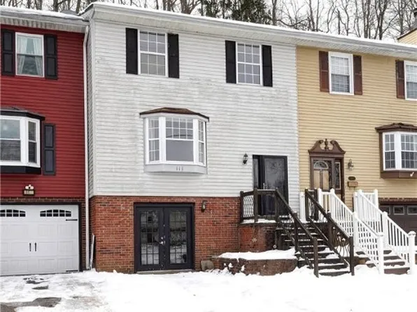 111 Geronimo Dr, Saint Albans, WV 25177