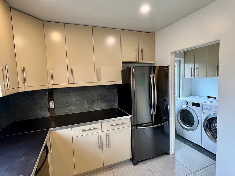 1414 E Palm Ln — Photo 31