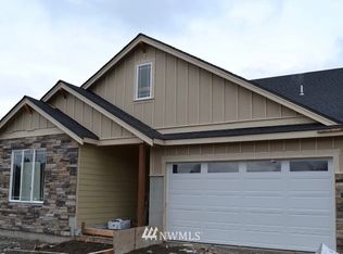 2687 Wyrick Ct, Enumclaw, WA 98022