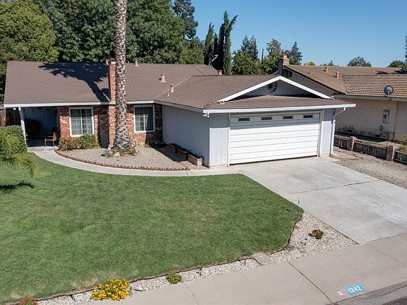 3rd image of 1342 Monterey Pl