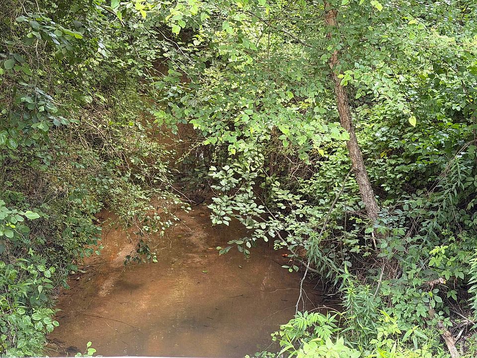 1st image of 8 Rose Creek Rd