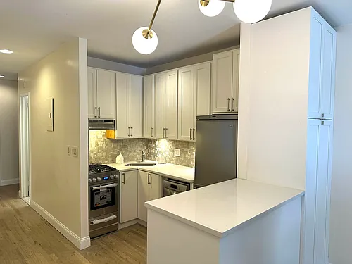 788 9th Ave #2-B Photo 1