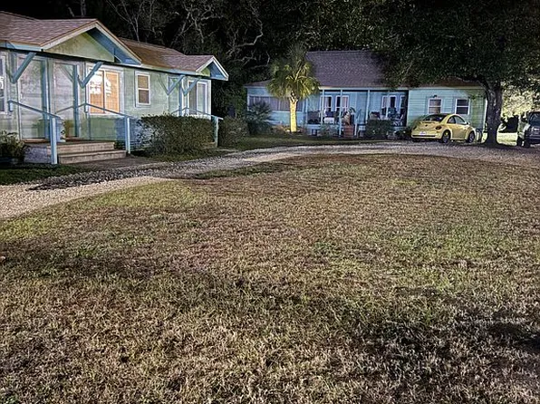 1414 Coastal Hwy, Panacea, FL 32346