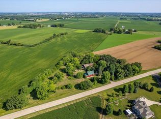 2896 County Road T, Sun Prairie, WI 53590