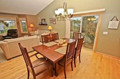 5th image of 682 Highland Ct