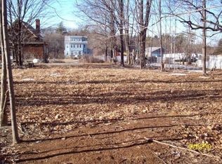 7 Main St, Salisbury, MA 01952